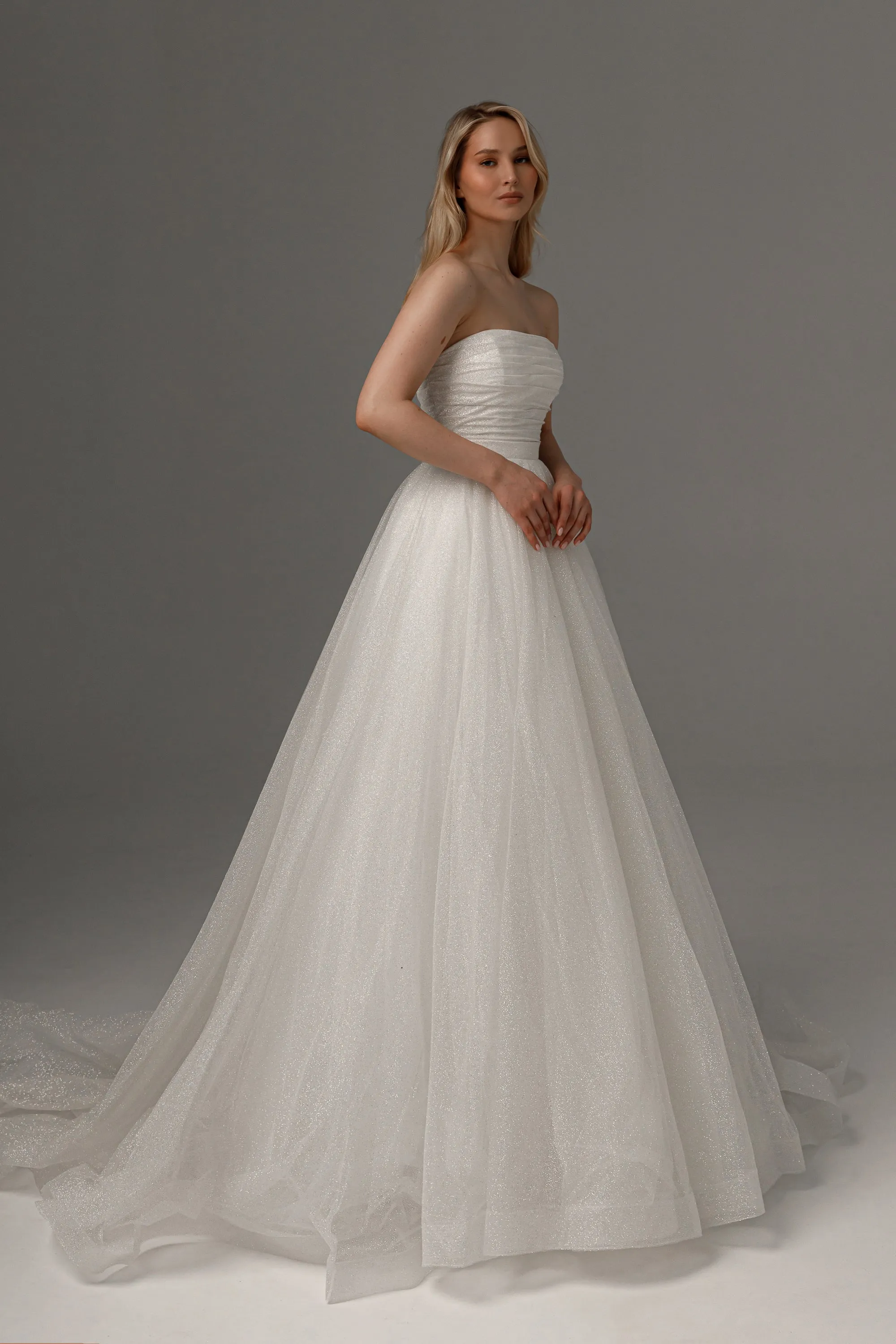 2 in 1 Wedding Dress Ebba With Detachable Kerstin Skirt