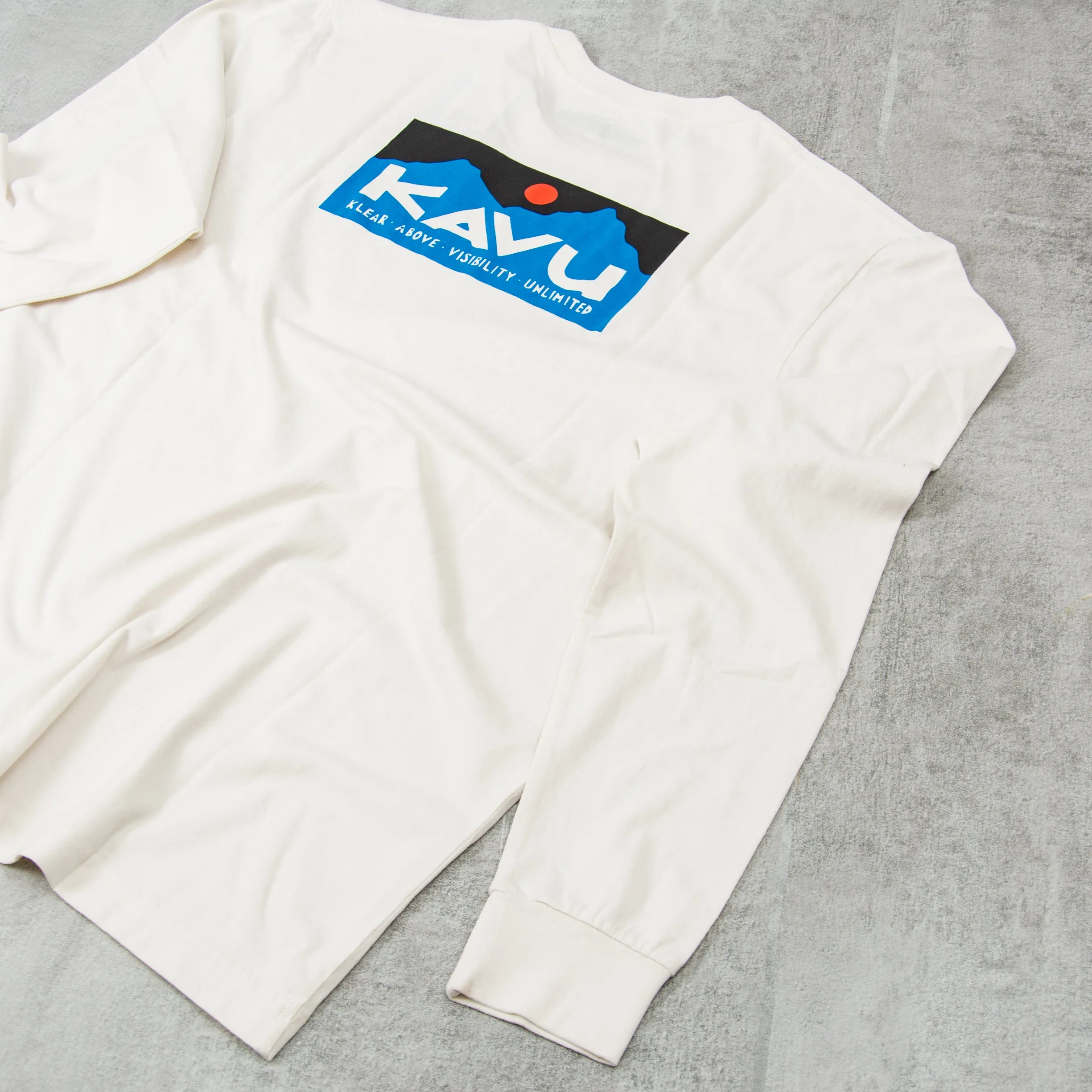 KAVU Etch Art L/S Tee - Off White