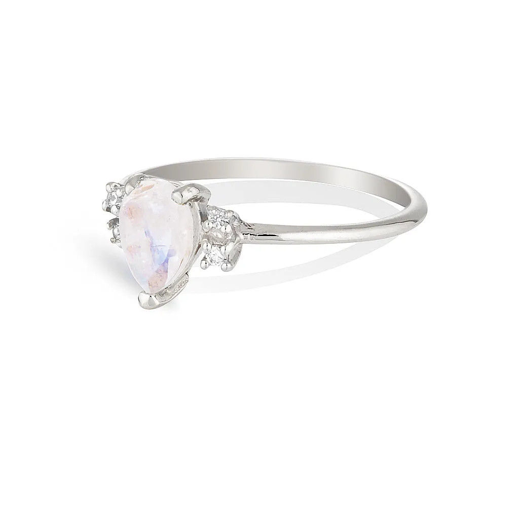 Lilah | moonstone & diamonds