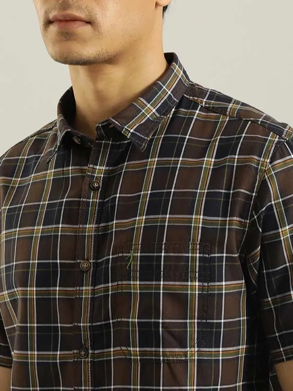 Men Checked Half Sleeve Cotton Blend Shirt