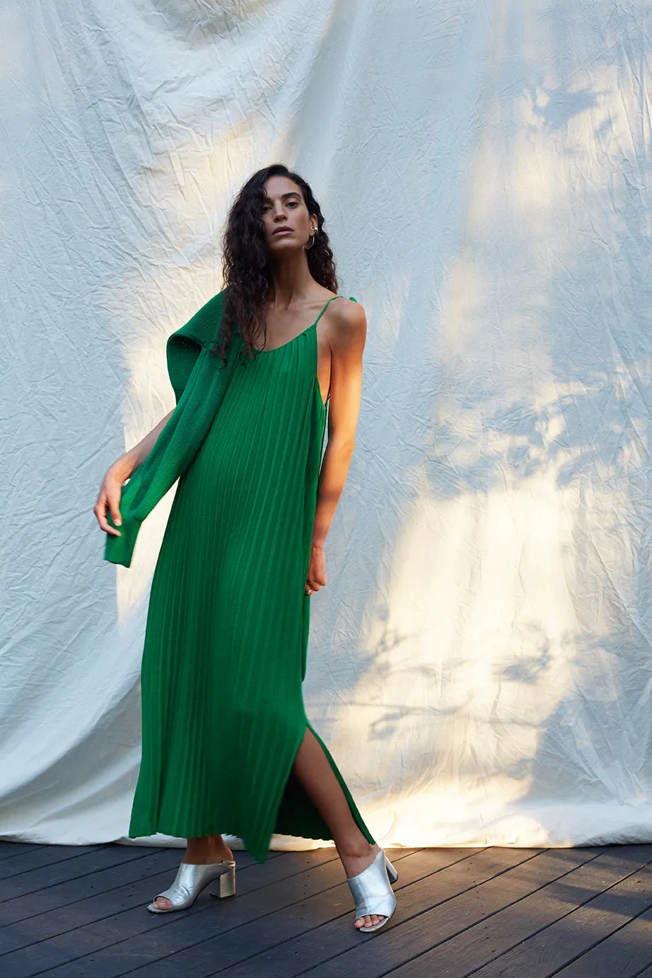 SIMONE DRESS | KELLY GREEN